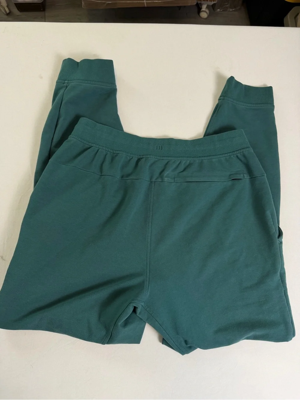 Lululemon City Sweat Jogger Green Mens Medium Stretch French Terry Pants M5AJTS